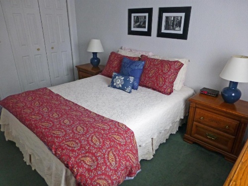 Redwood Suites image 14