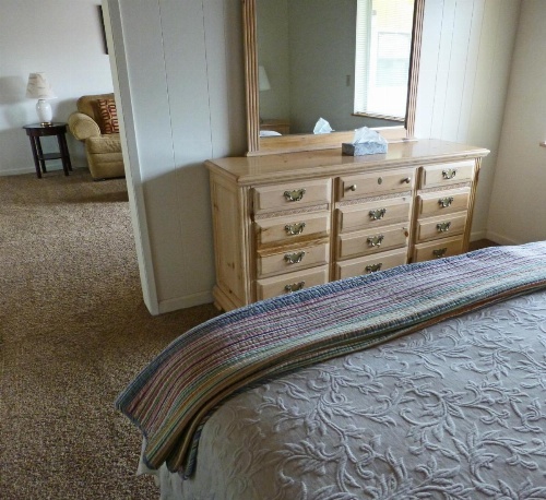 Redwood Suites image 20